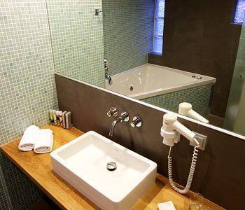 Hanioti Hotel 2*