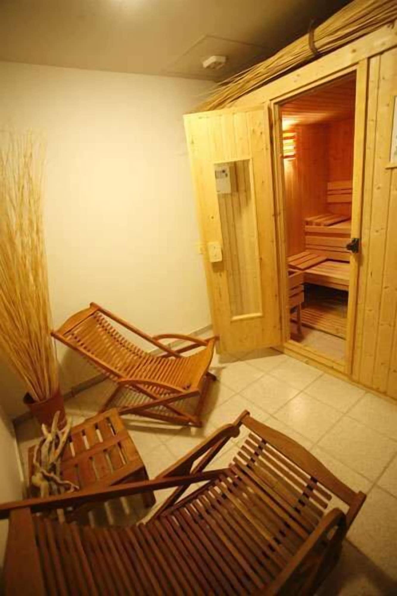 Hanioti Hotel Hotel