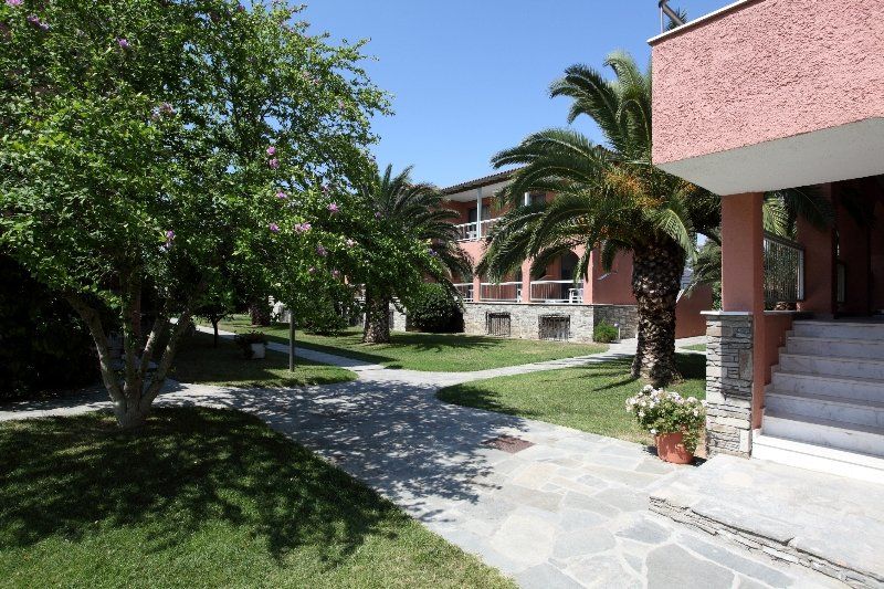 Hanioti Hotel Hotel